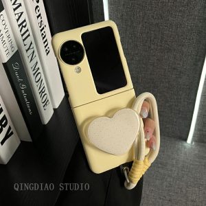 Capinha De Celular | Suporte De Coração Com Cordão De Leite Amarelo Estilo Japonês, Compatível Com Capa De Telefone Oppo Find N3 Flip, Nova Versão Totalmente Coberta, Capa Protetora De Tela Dobrável Oppo, Sensação Premium, Popular N2+ Flip, Capa De Proteção Contra Quedas. Capinha De Celular Capinha De Celular